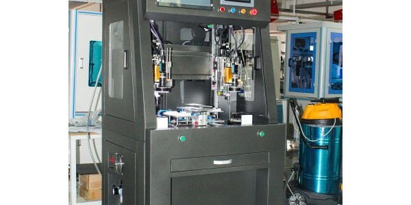 自動擰螺絲機使用時需要注意事宜？-堅豐股份