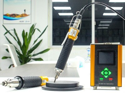 伺服電批加上機(jī)器人視覺(jué)，究竟是什么效果？-堅(jiān)豐股份